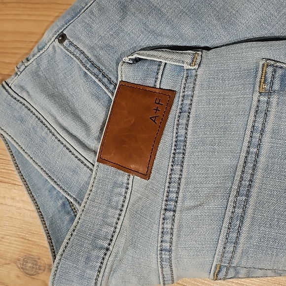 Abercrombie and Fitch Jeans // 32x34 // NWOT - Picture 7 of 8